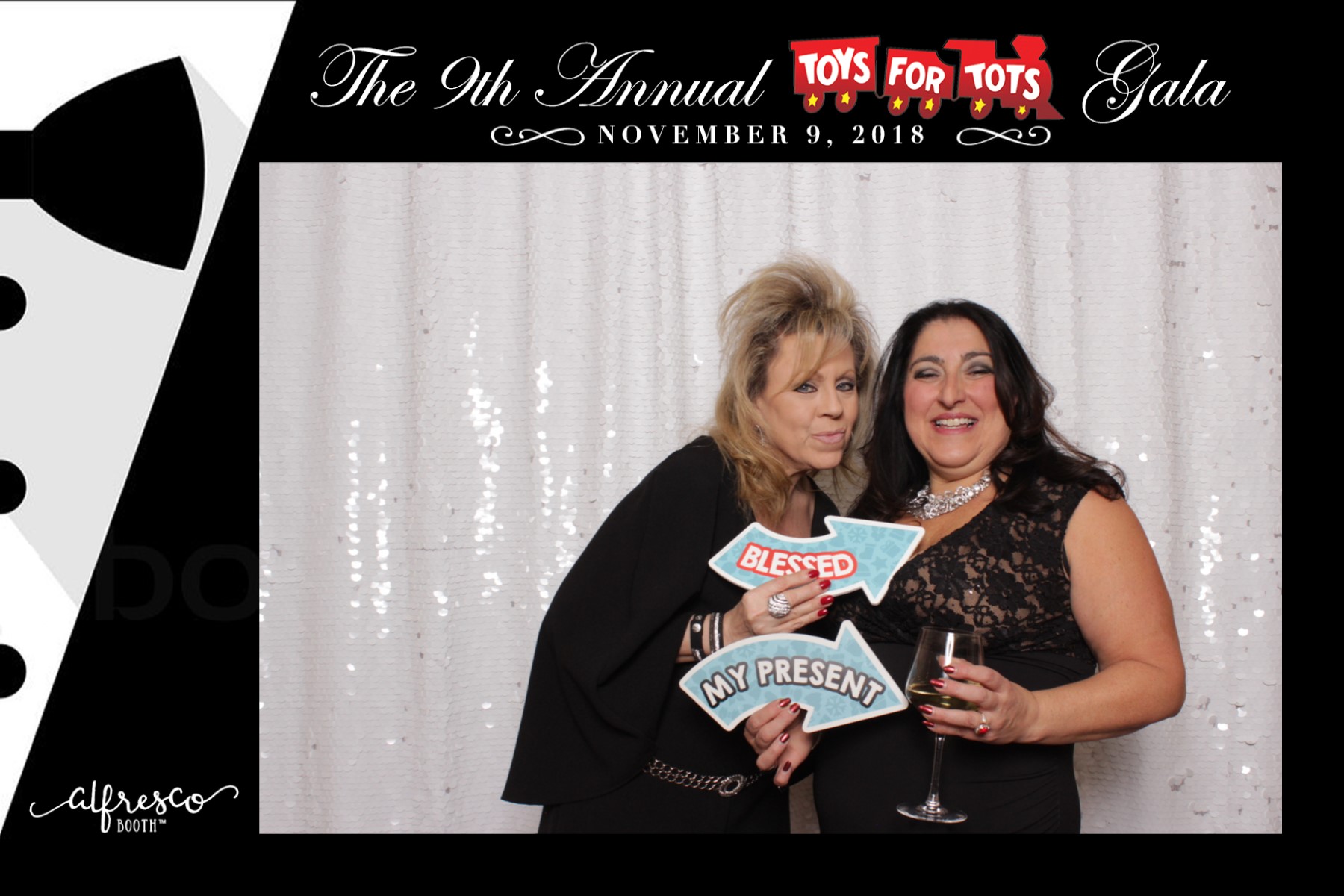 9th Annual Toys For Tots Gala | View more photos from the event at events.alfrescophoto.com/u/AlfrescoPhoto/9th-Annual-Toys-For-Tots-Gala